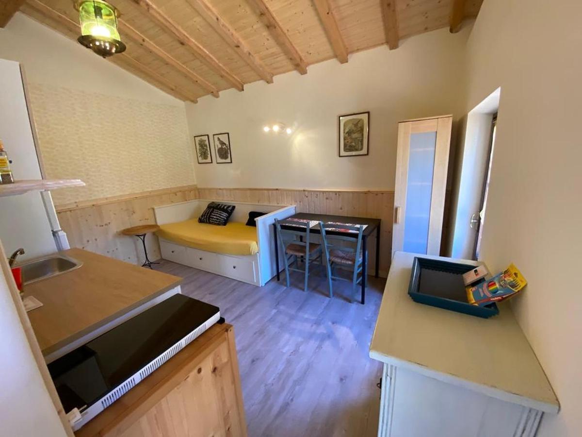 Ferienwohnung Olive Grove House Malcesine Exterior foto